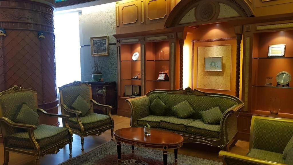 The Rizqun International Hotel Bandar Seri Begawan Exterior photo